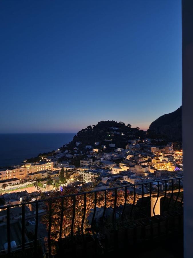 Sunshine Apartment Capri Exterior photo